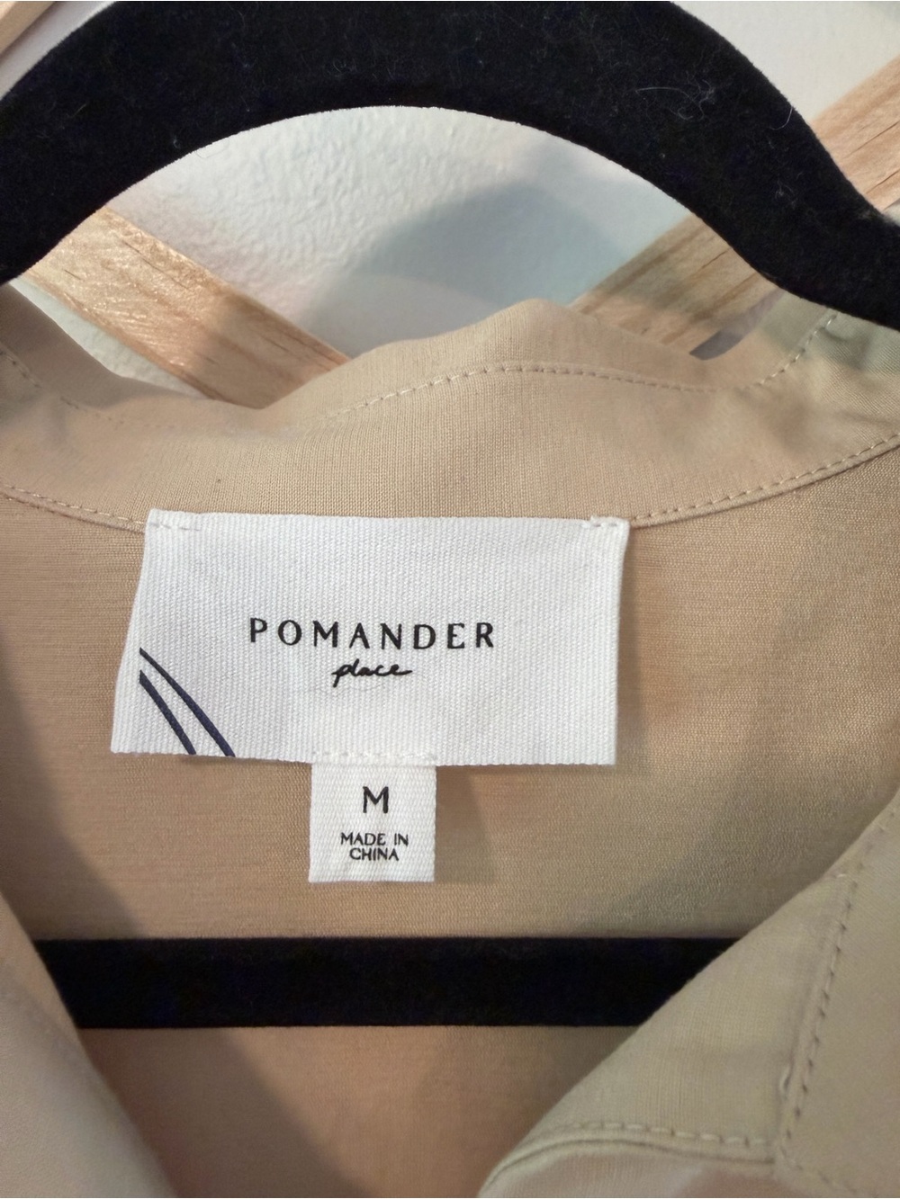 Tuckernuck Pomander Place Tan Ashlan Peplum Blouse M - Picture 3 of 7